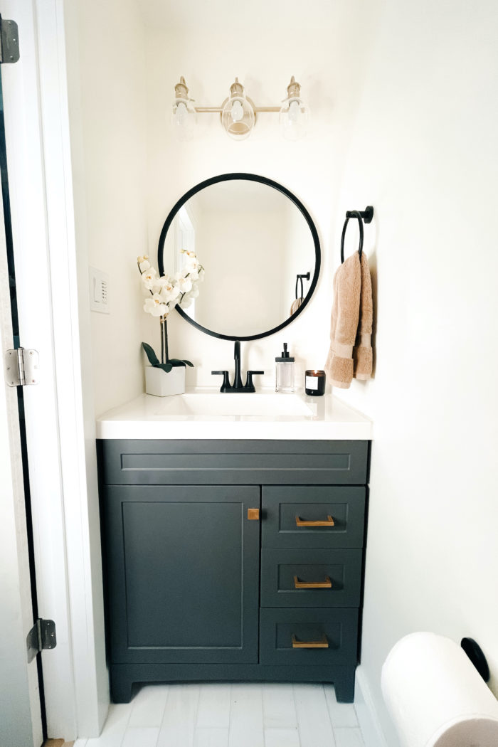 Get the Room: Details & Links – The Powder Room