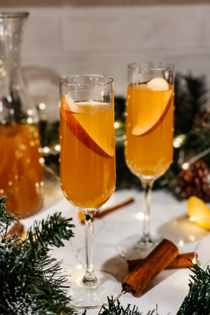 Sparkling Bourbon Cider – An Excellent Fall Cocktail